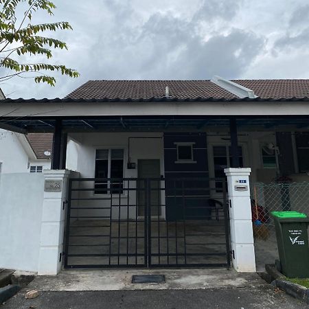 Razumi'S Homestay Arau Zewnętrze zdjęcie